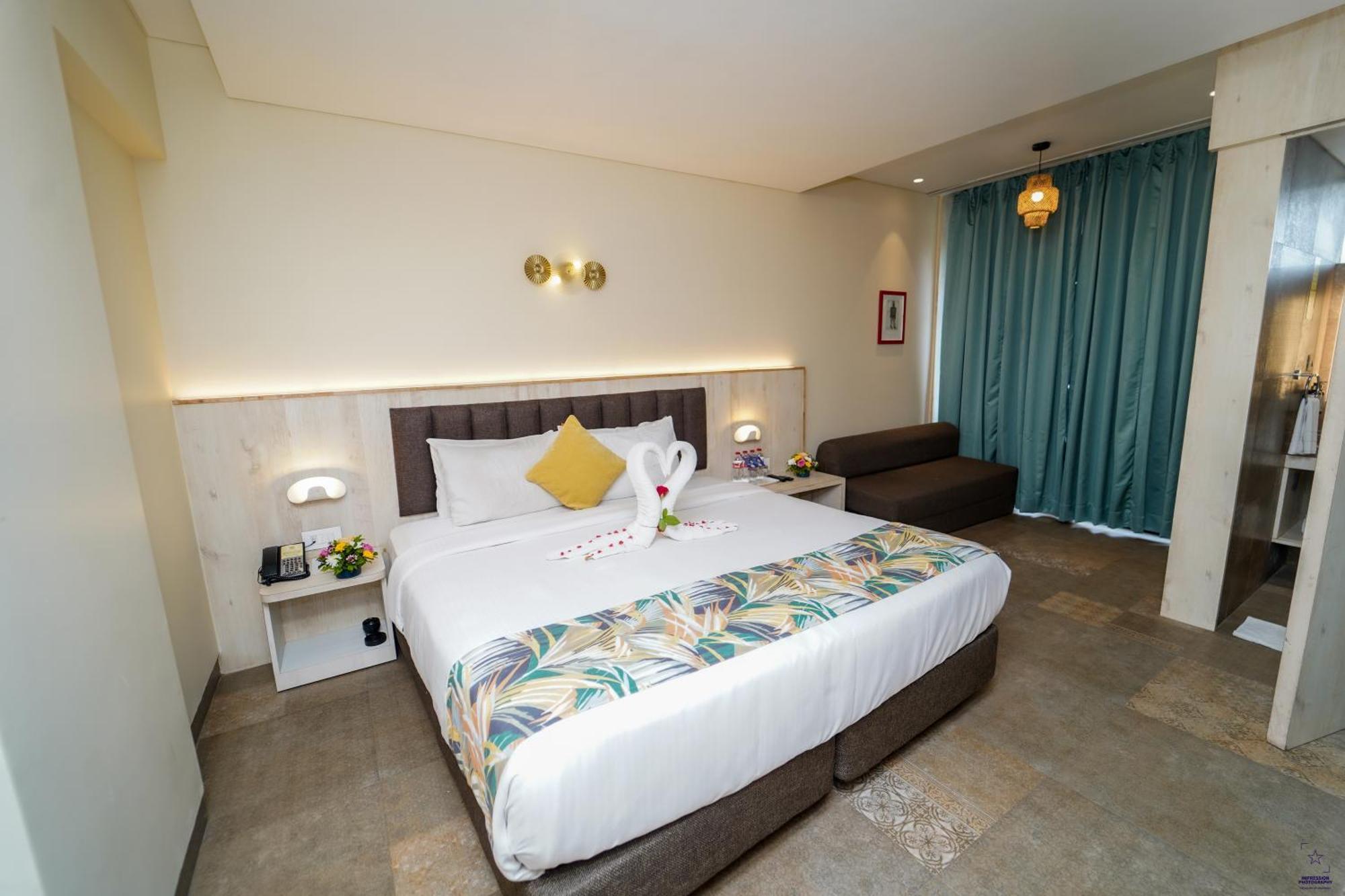 Hotel Citrus Prime Candolm, Goa Кандолим Екстериор снимка